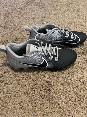 Nike Vapor Black and Gray Men’s Football Cleats